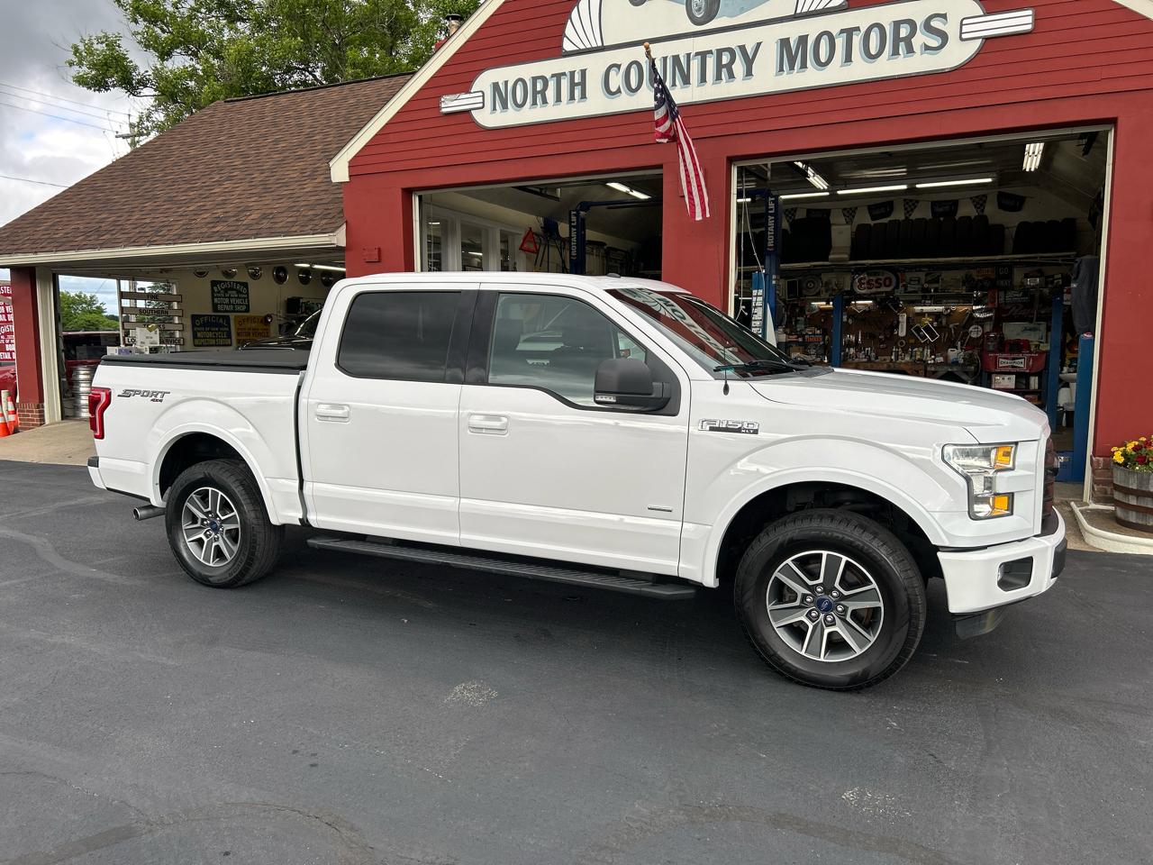 Ford F-150 4WD SuperCrew 145" XLT 2016