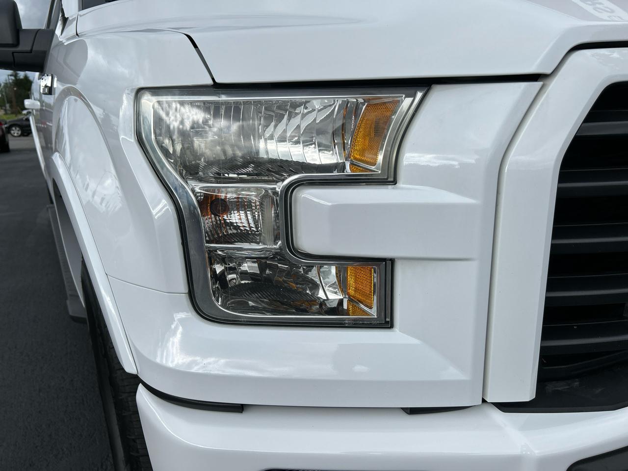 Ford F-150 4WD SuperCrew 145" XLT 2016