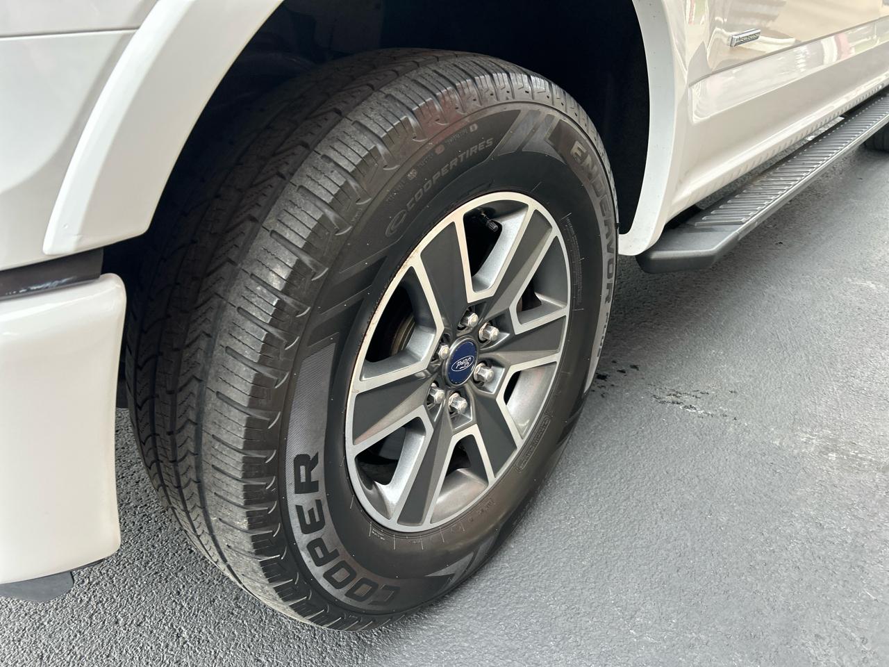 Ford F-150 4WD SuperCrew 145" XLT 2016