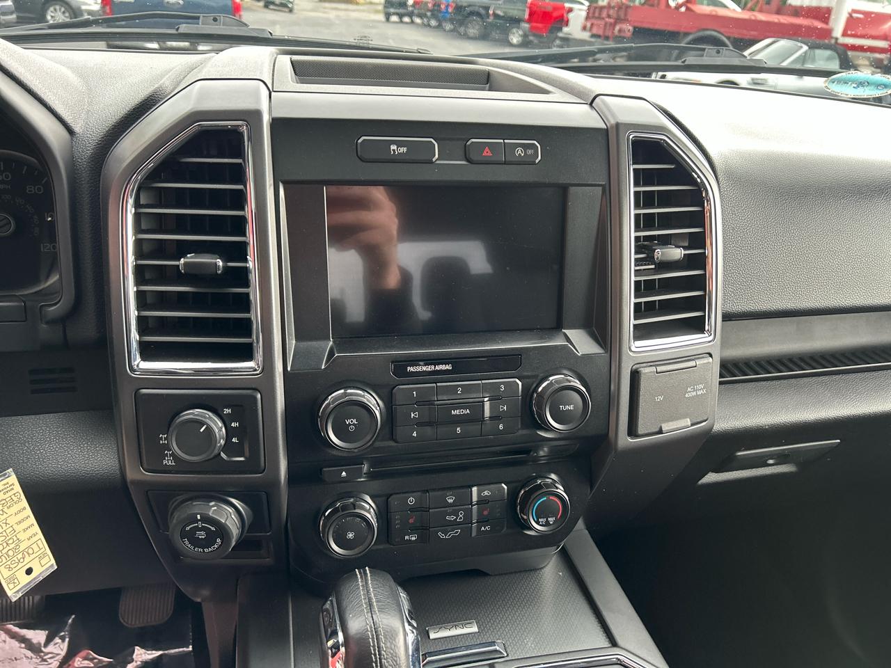 Ford F-150 4WD SuperCrew 145" XLT 2016
