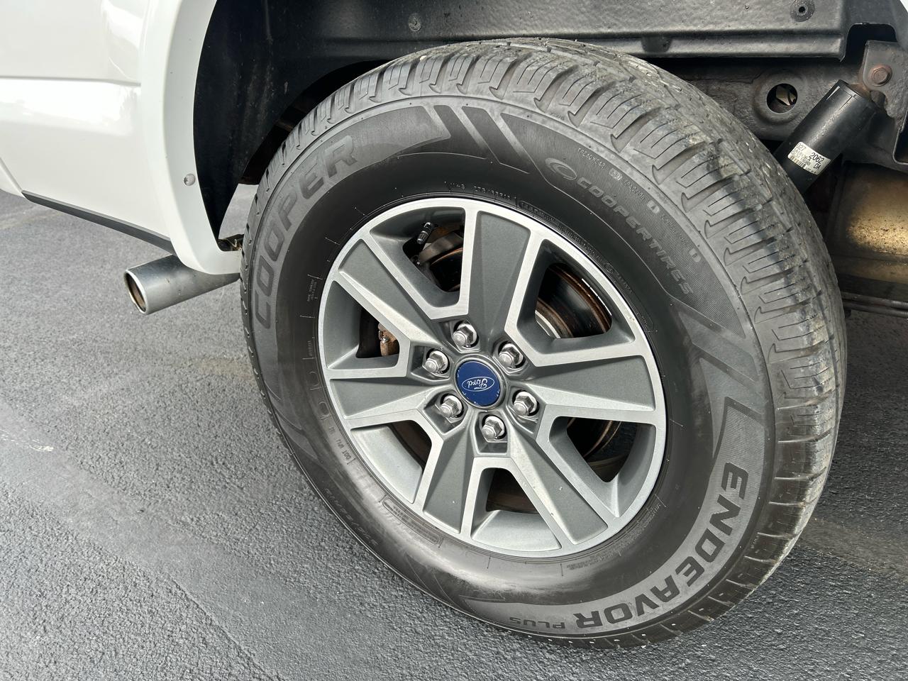 Ford F-150 4WD SuperCrew 145" XLT 2016