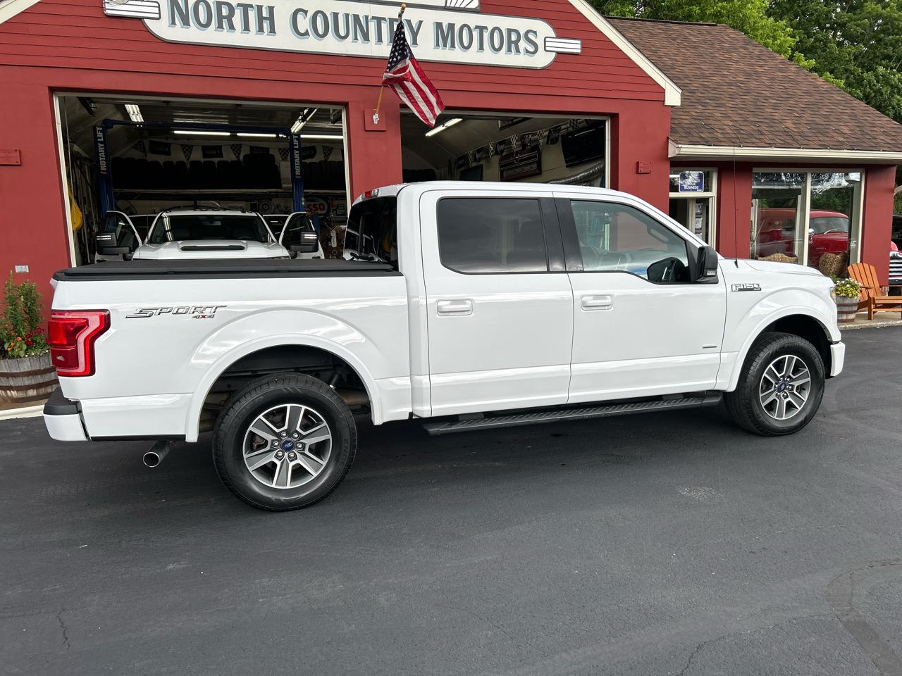 Ford F-150 4WD SuperCrew 145" XLT 2016