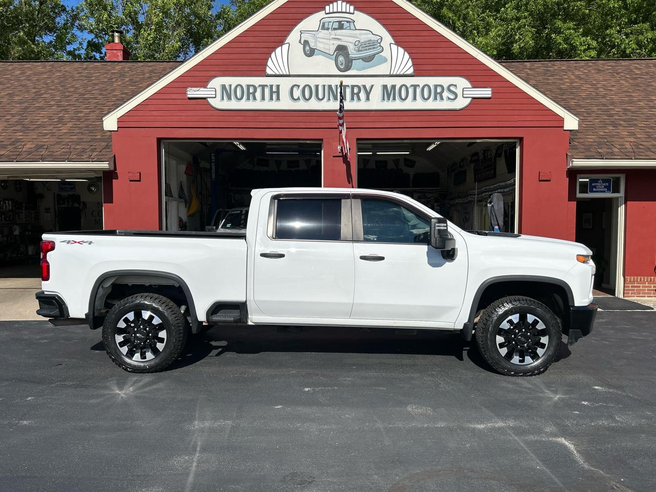 Chevrolet Silverado 2500HD 4WD Crew Cab 159" Custom 2020