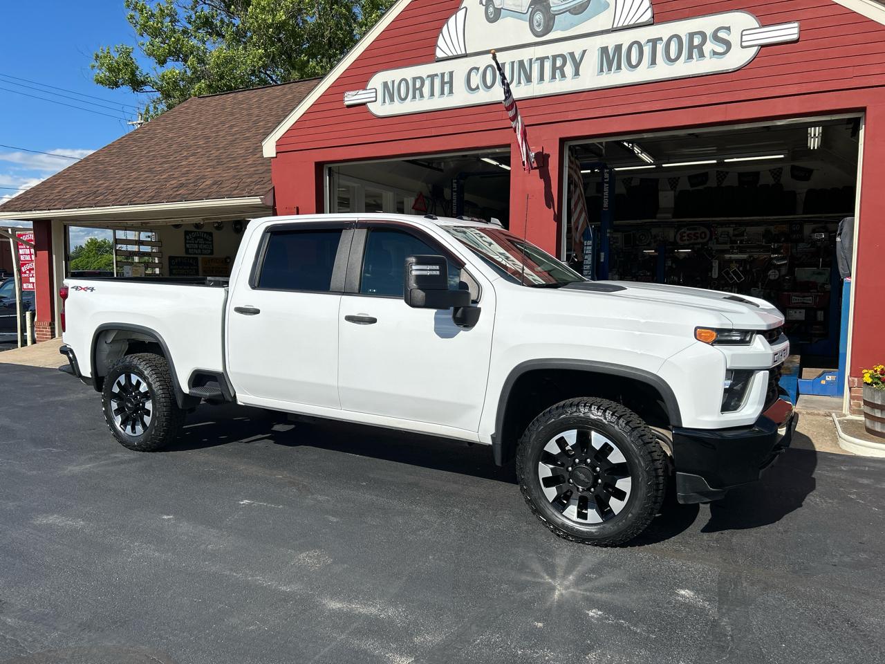 Chevrolet Silverado 2500HD 4WD Crew Cab 159" Custom 2020