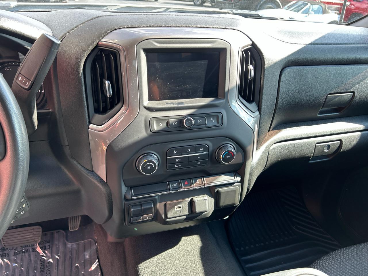 Chevrolet Silverado 2500HD 4WD Crew Cab 159" Custom 2020