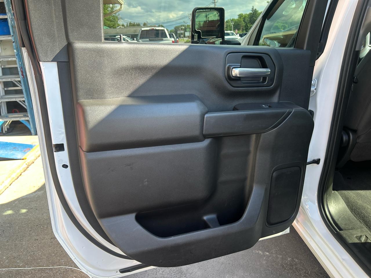 Chevrolet Silverado 2500HD 4WD Crew Cab 159" Custom 2020