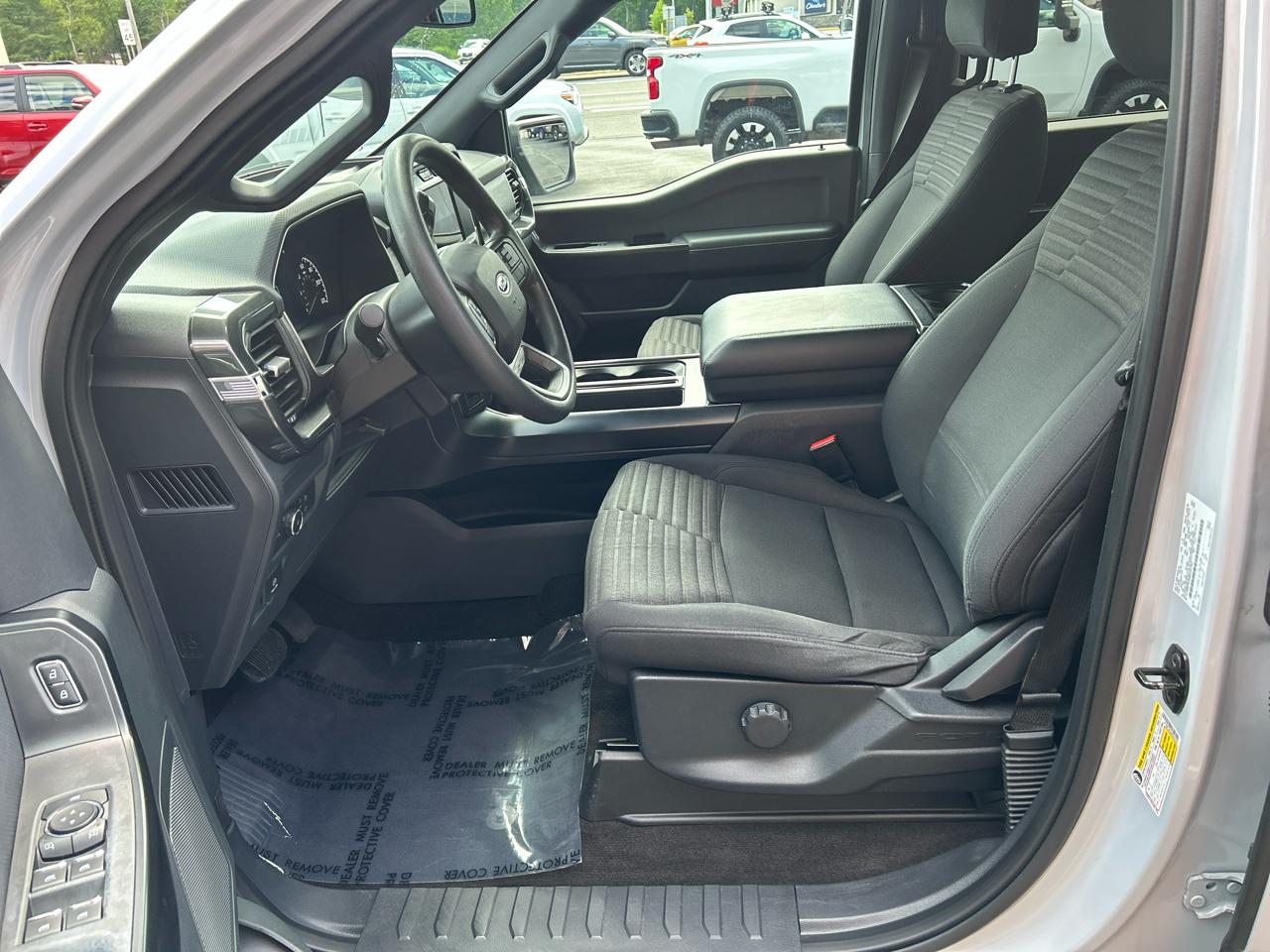 Ford F-150 4WD SuperCrew 145" STX 2021