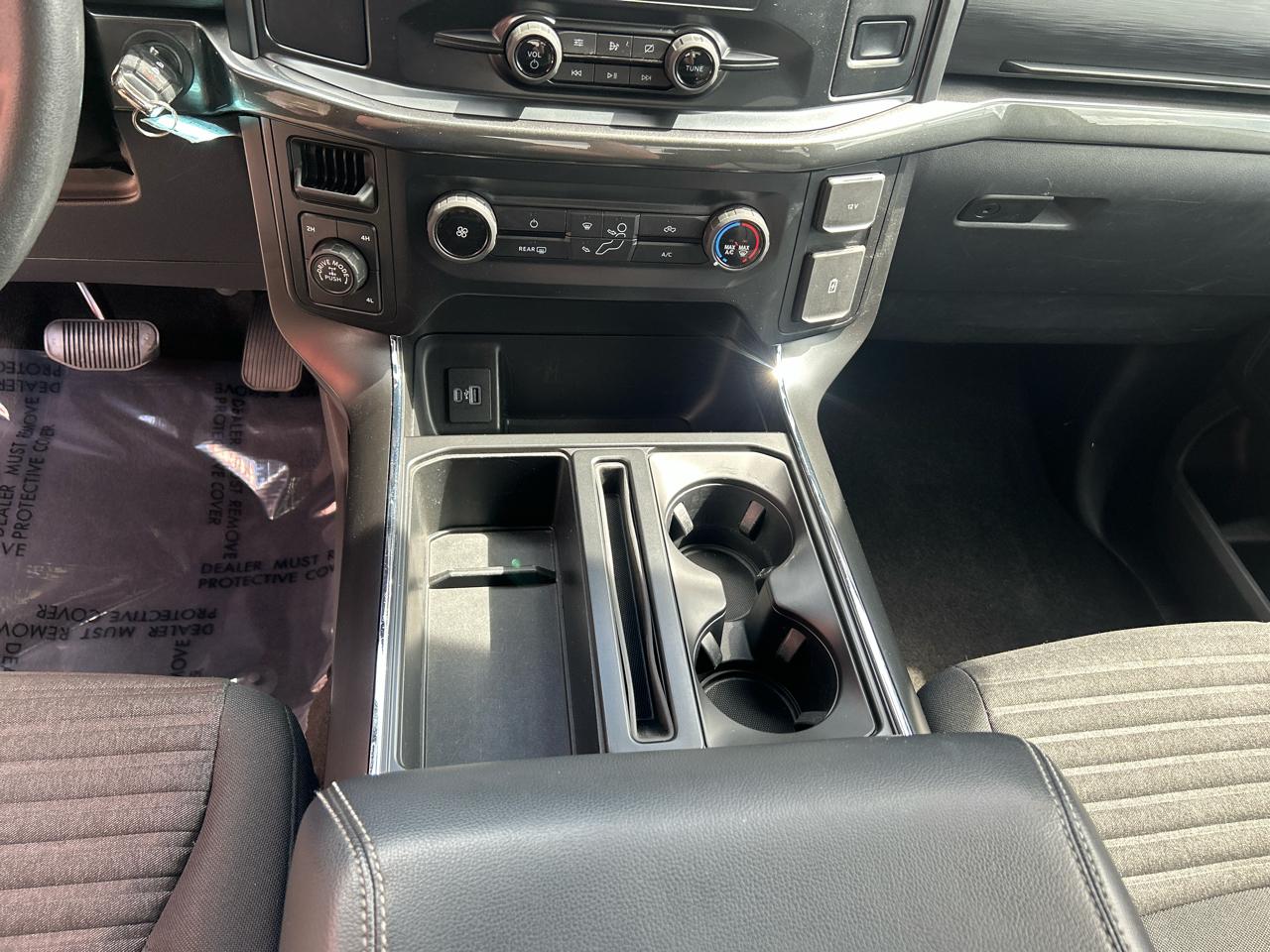 Ford F-150 4WD SuperCrew 145" STX 2021