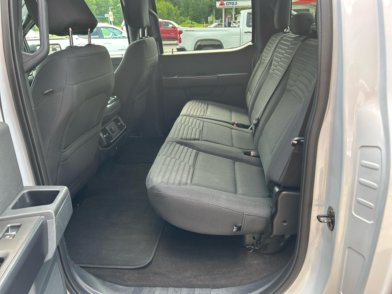 Ford F-150 4WD SuperCrew 145" STX 2021