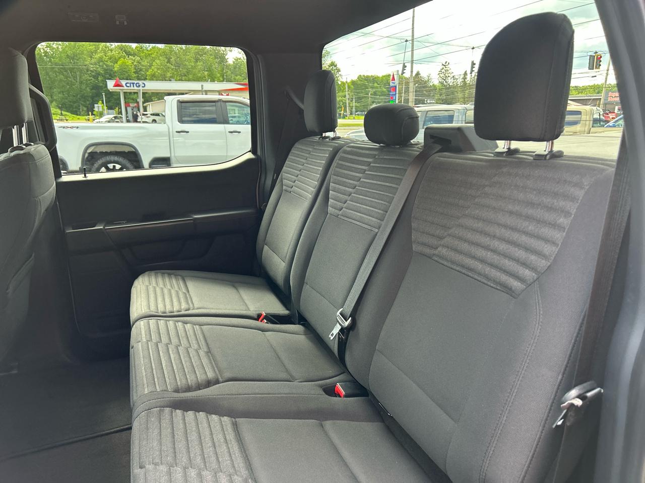Ford F-150 4WD SuperCrew 145" STX 2021