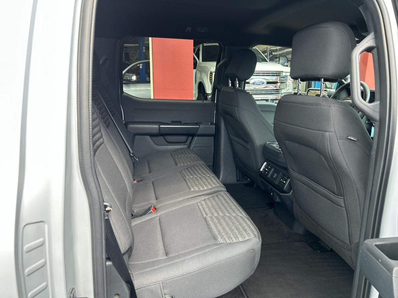 Ford F-150 4WD SuperCrew 145" STX 2021