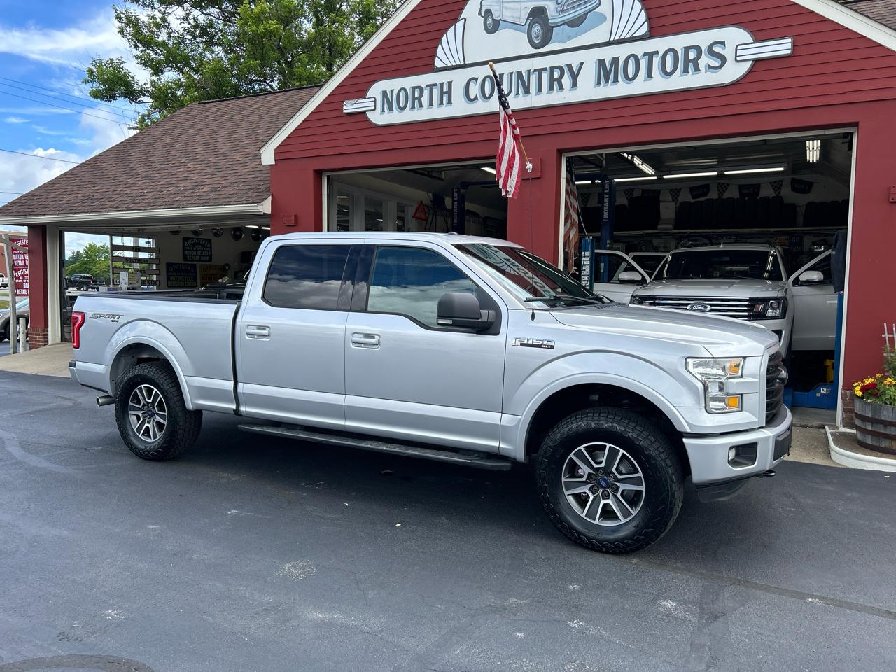 Ford F-150 4WD SuperCrew 145" XLT 2016