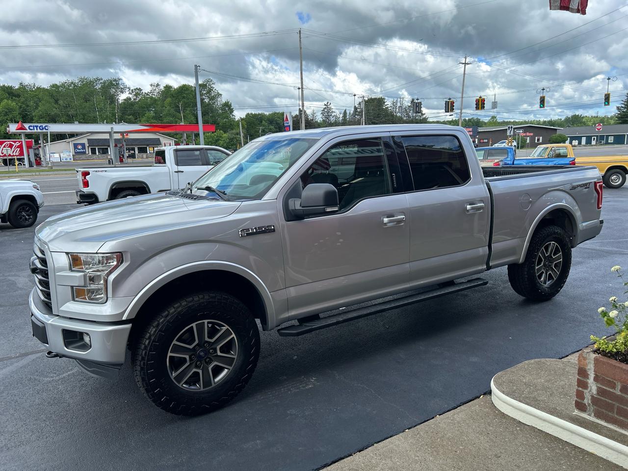 Ford F-150 4WD SuperCrew 145" XLT 2016