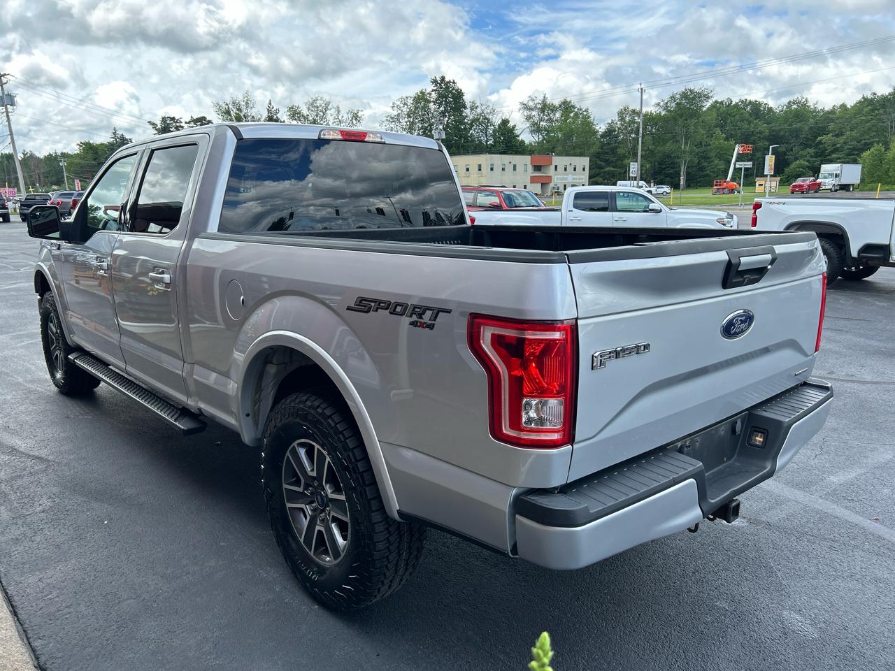 Ford F-150 4WD SuperCrew 145" XLT 2016