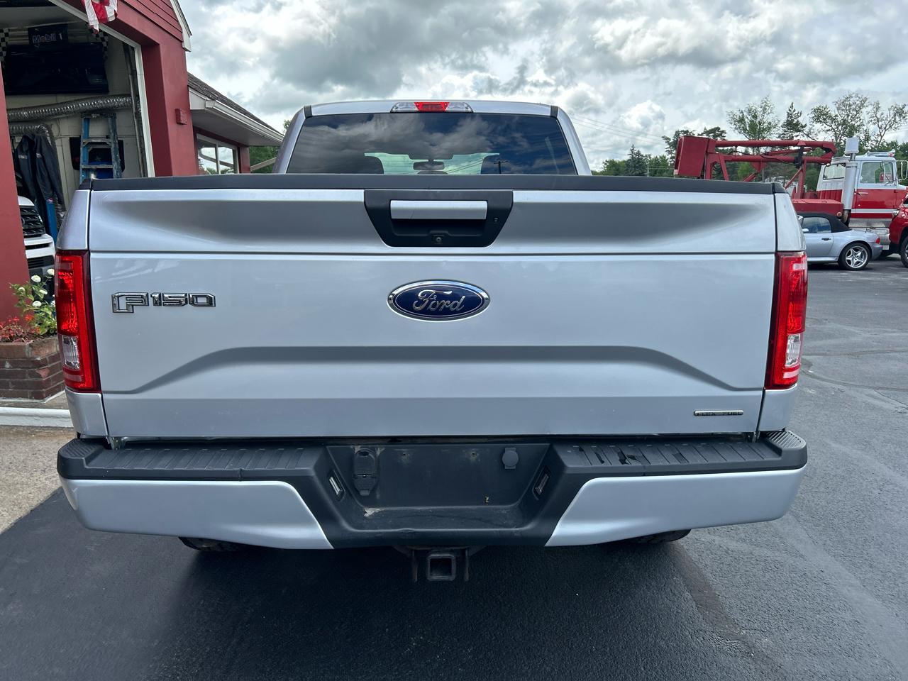 Ford F-150 4WD SuperCrew 145" XLT 2016