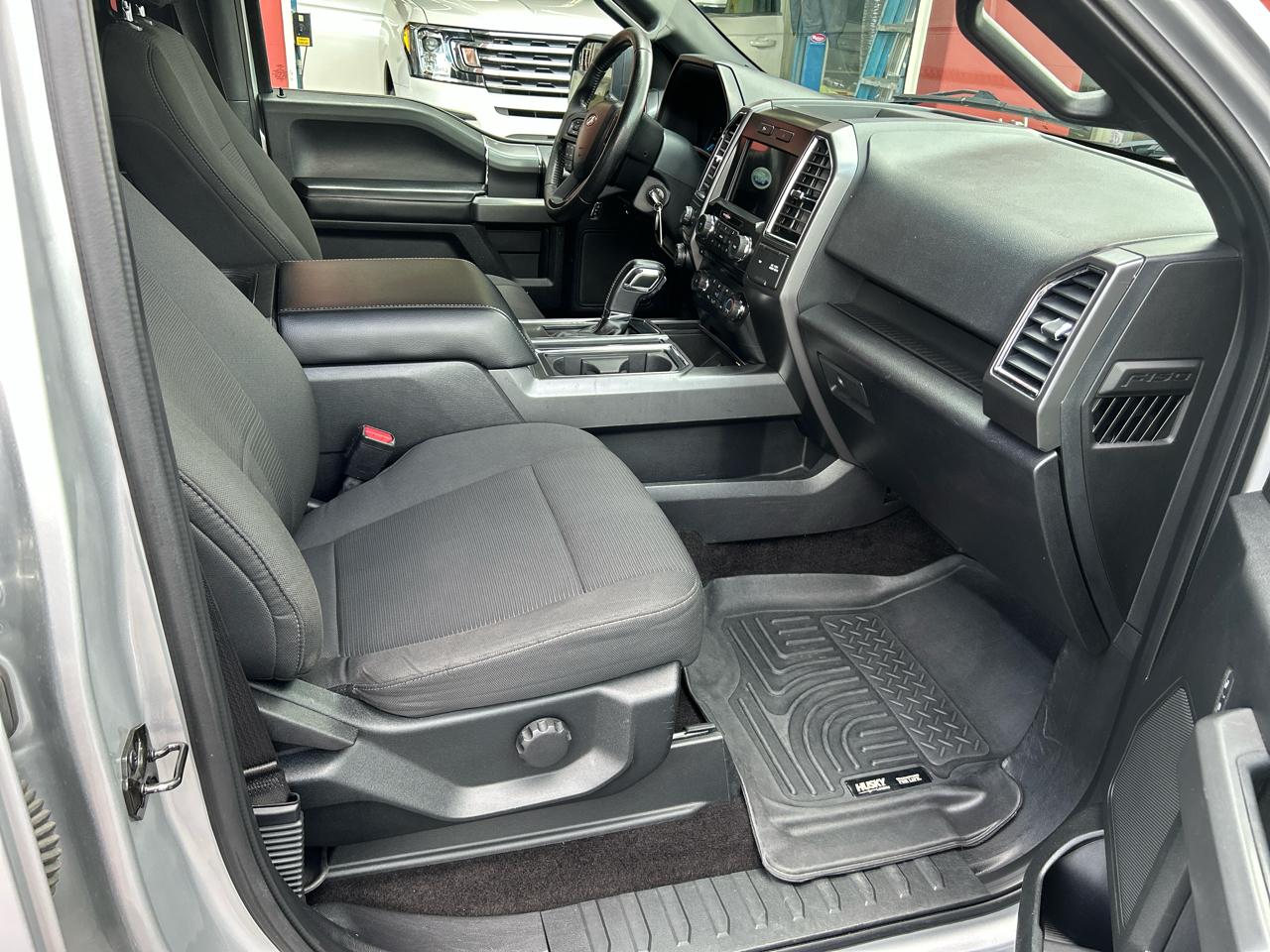 Ford F-150 4WD SuperCrew 145" XLT 2016