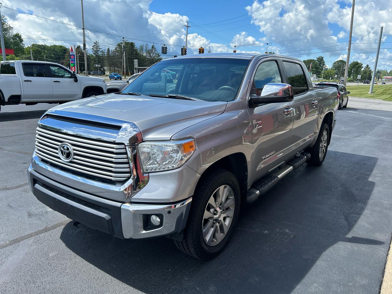 Toyota Tundra 4WD Truck CrewMax 5.7L V8 6-Spd AT LTD (Natl) 2015