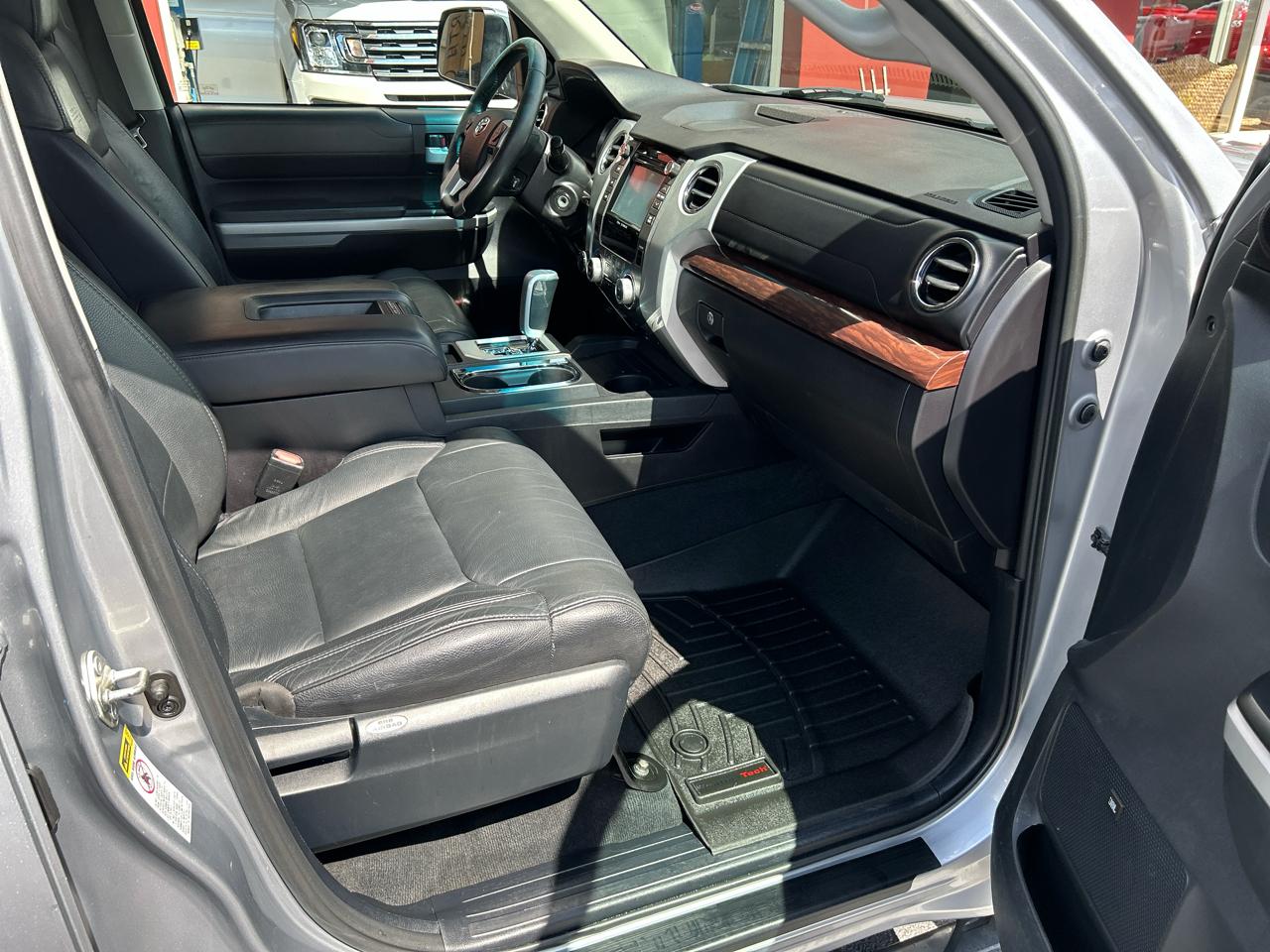 Toyota Tundra 4WD Truck CrewMax 5.7L V8 6-Spd AT LTD (Natl) 2015