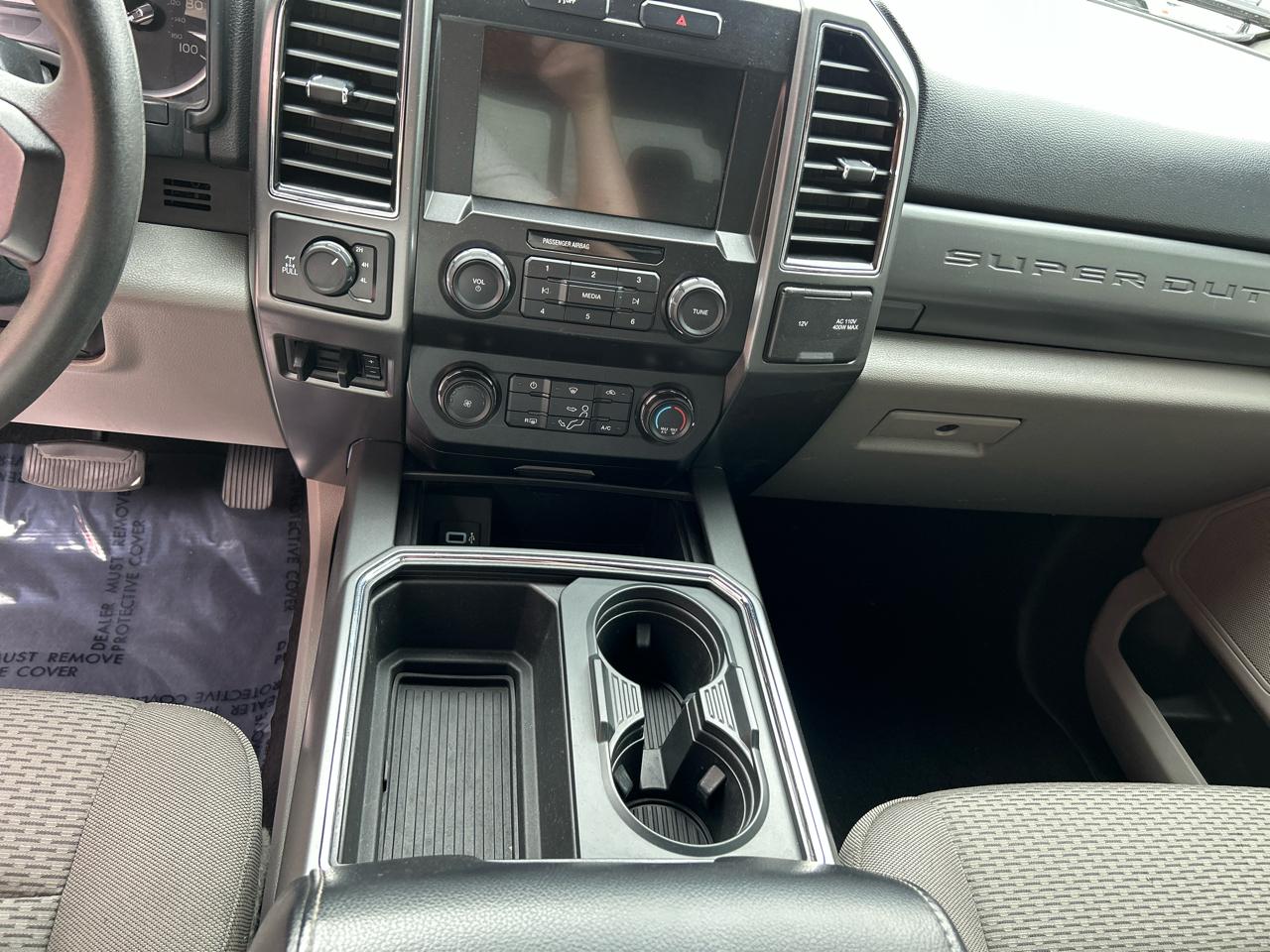 Ford Super Duty F-250 SRW 4WD Crew Cab 156" XLT 2019