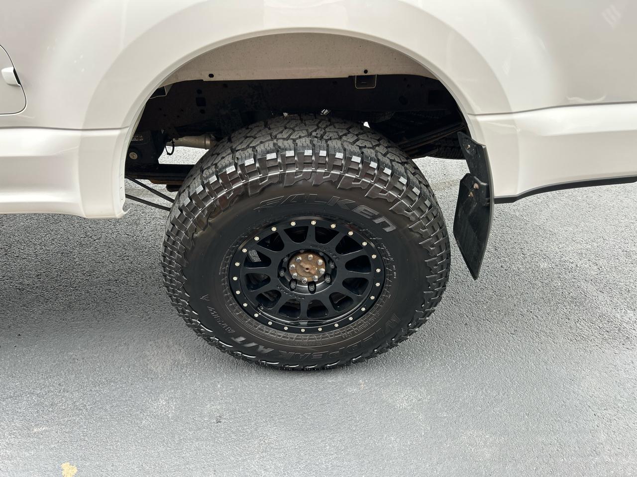 Ford Super Duty F-250 SRW 4WD Crew Cab 156" XLT 2019