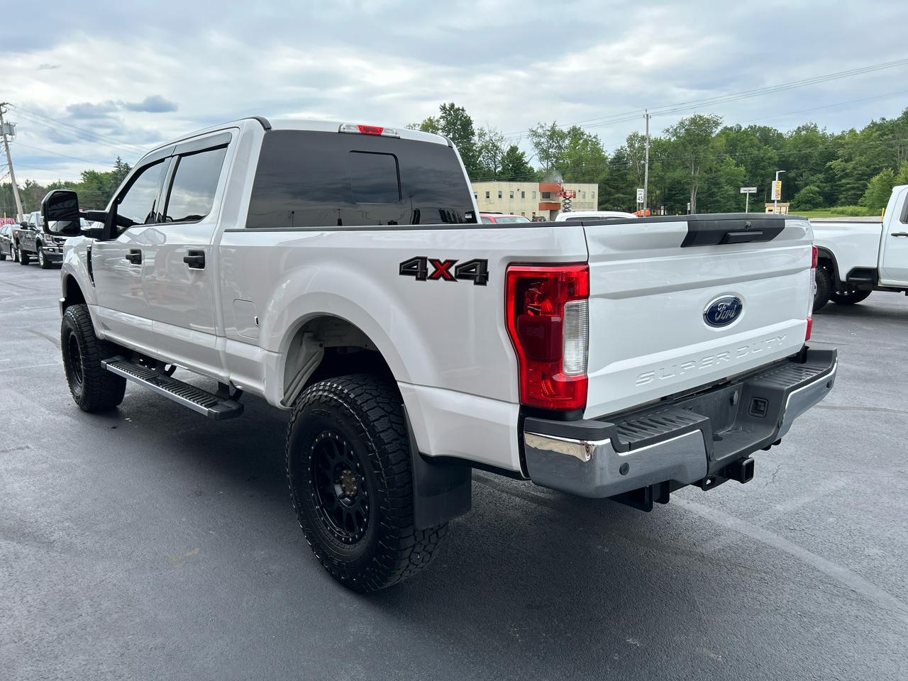 Ford Super Duty F-250 SRW 4WD Crew Cab 156" XLT 2019