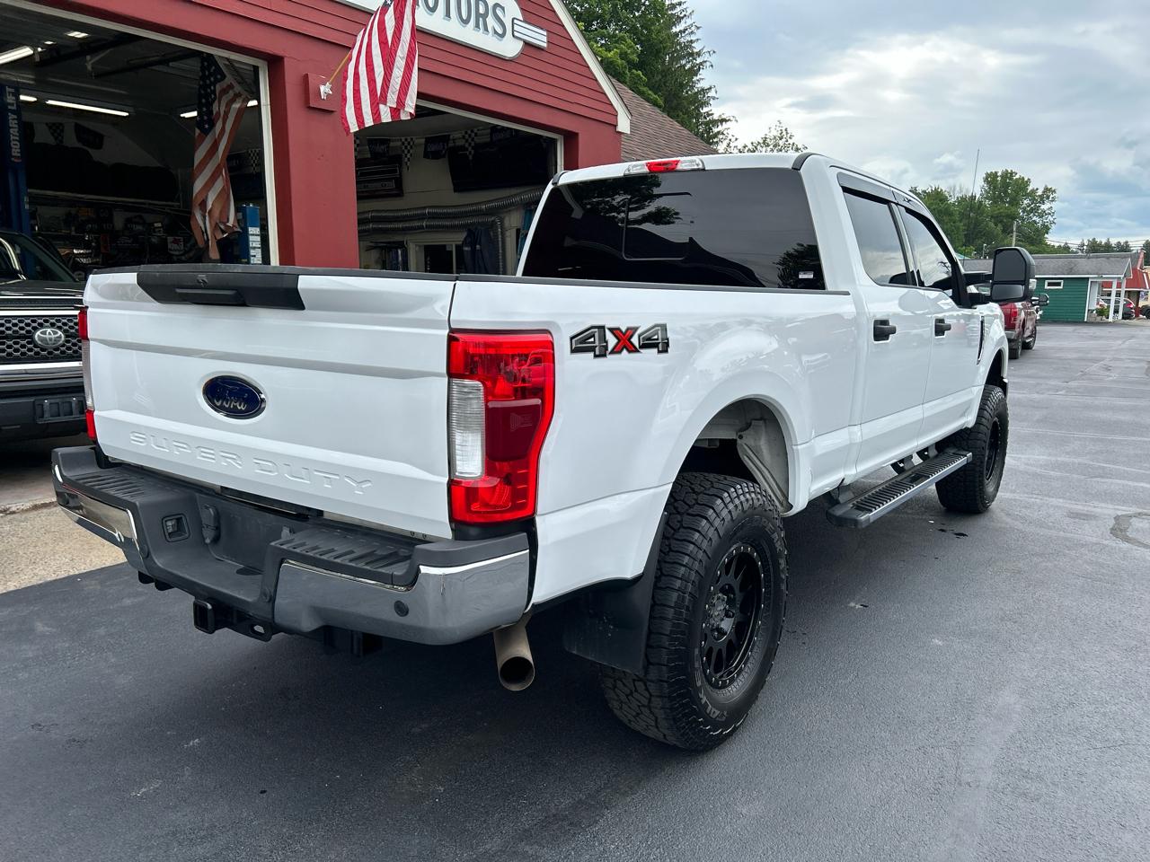 Ford Super Duty F-250 SRW 4WD Crew Cab 156" XLT 2019