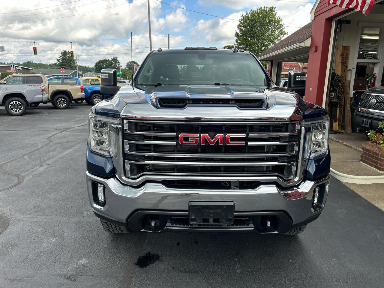 GMC Sierra 2500HD 4WD Crew Cab 159" SLT 2022