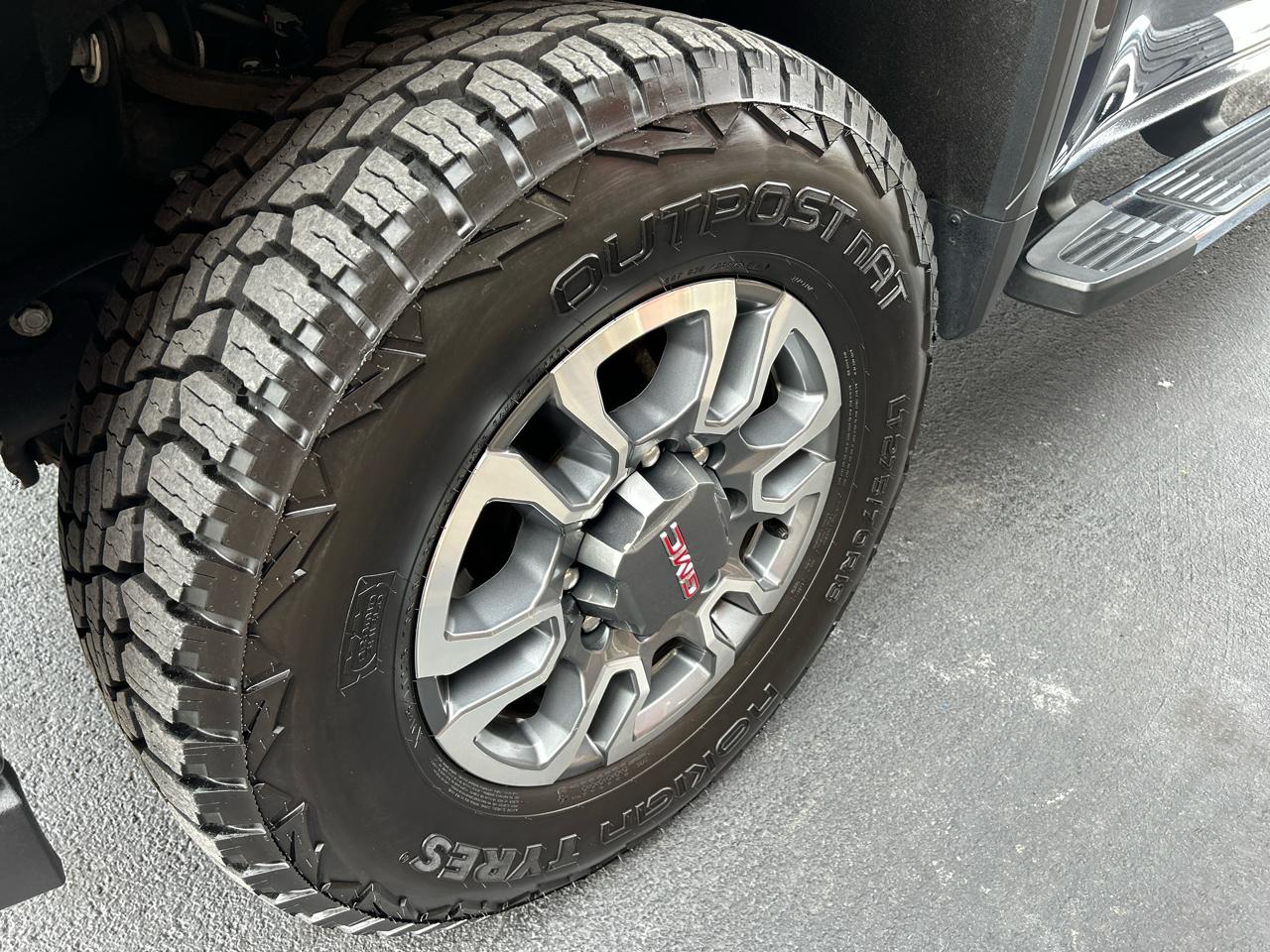 GMC Sierra 2500HD 4WD Crew Cab 159" SLT 2022