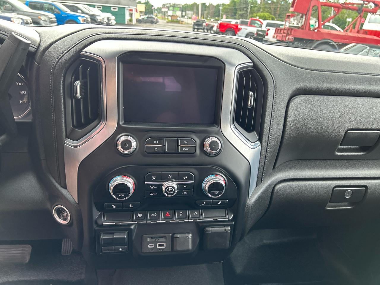 GMC Sierra 2500HD 4WD Crew Cab 159" SLT 2022