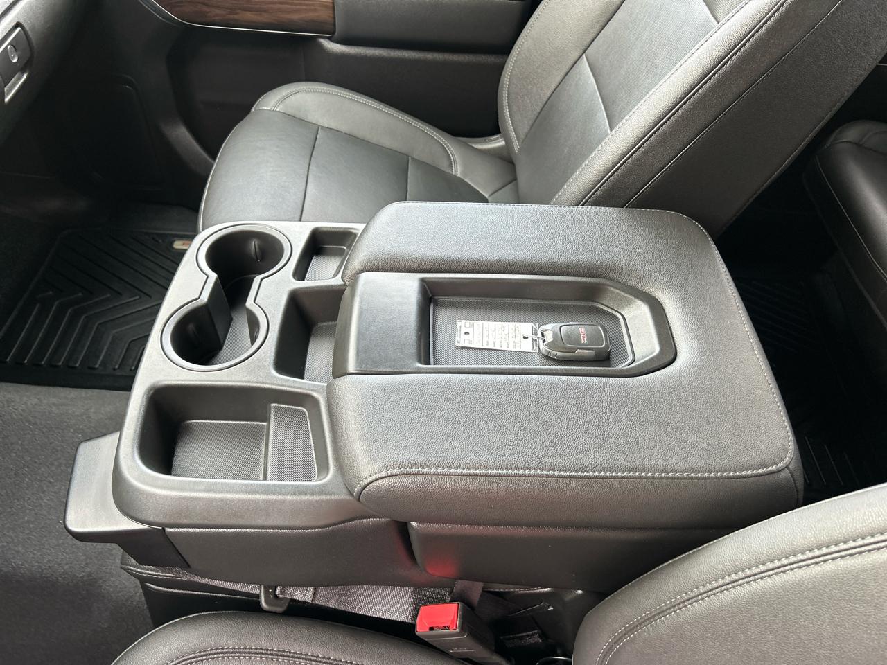 GMC Sierra 2500HD 4WD Crew Cab 159" SLT 2022