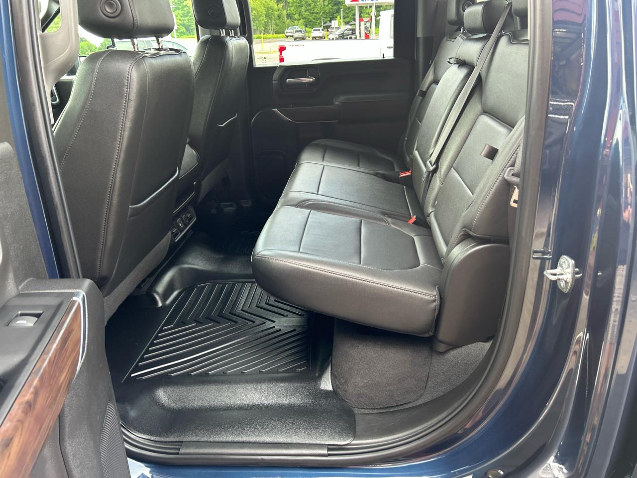 GMC Sierra 2500HD 4WD Crew Cab 159" SLT 2022