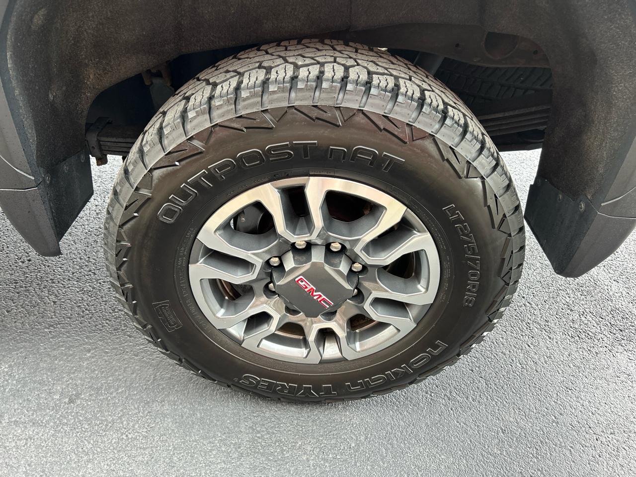 GMC Sierra 2500HD 4WD Crew Cab 159" SLT 2022