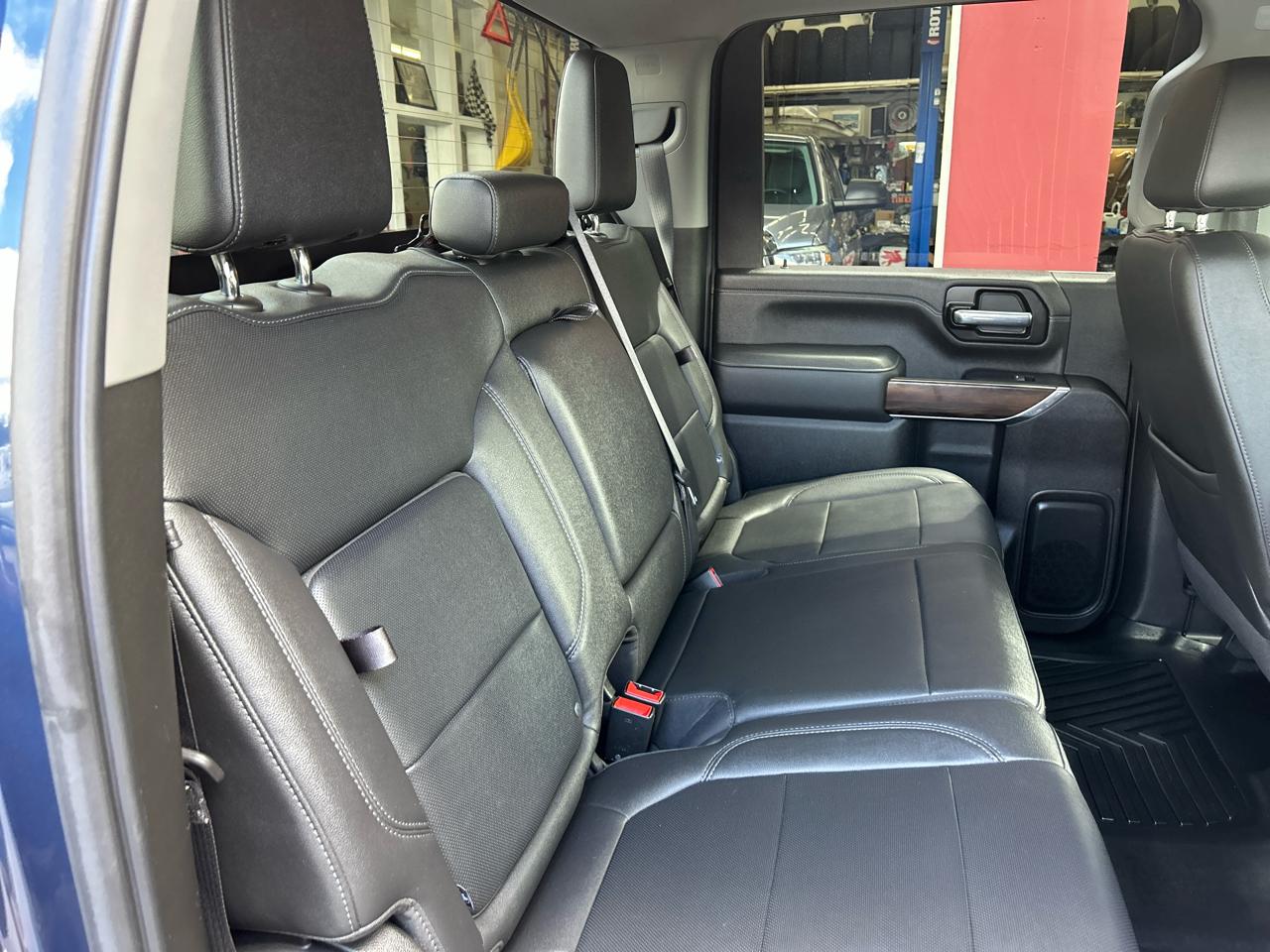 GMC Sierra 2500HD 4WD Crew Cab 159" SLT 2022