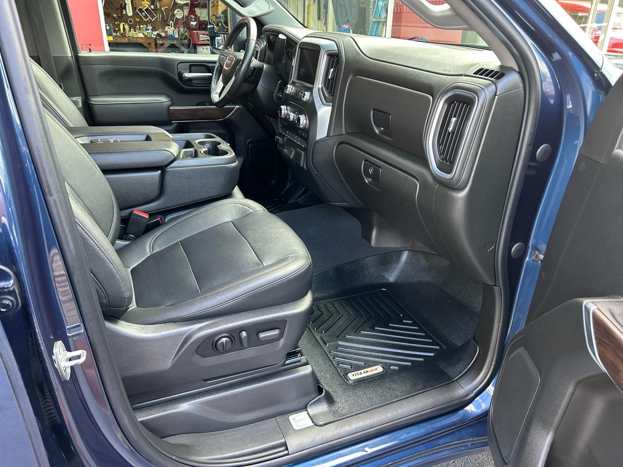 GMC Sierra 2500HD 4WD Crew Cab 159" SLT 2022
