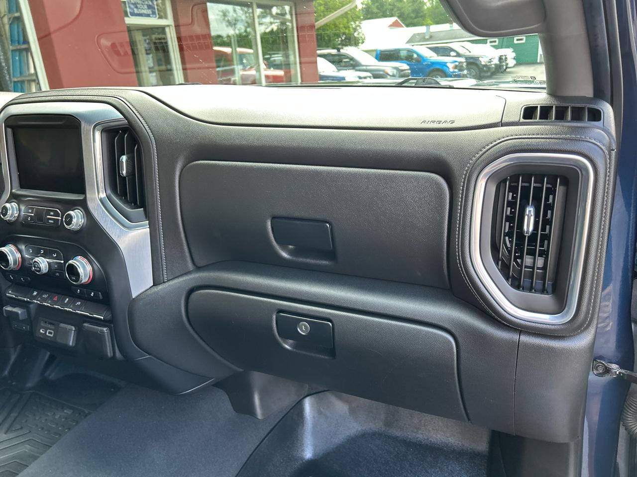 GMC Sierra 2500HD 4WD Crew Cab 159" SLT 2022