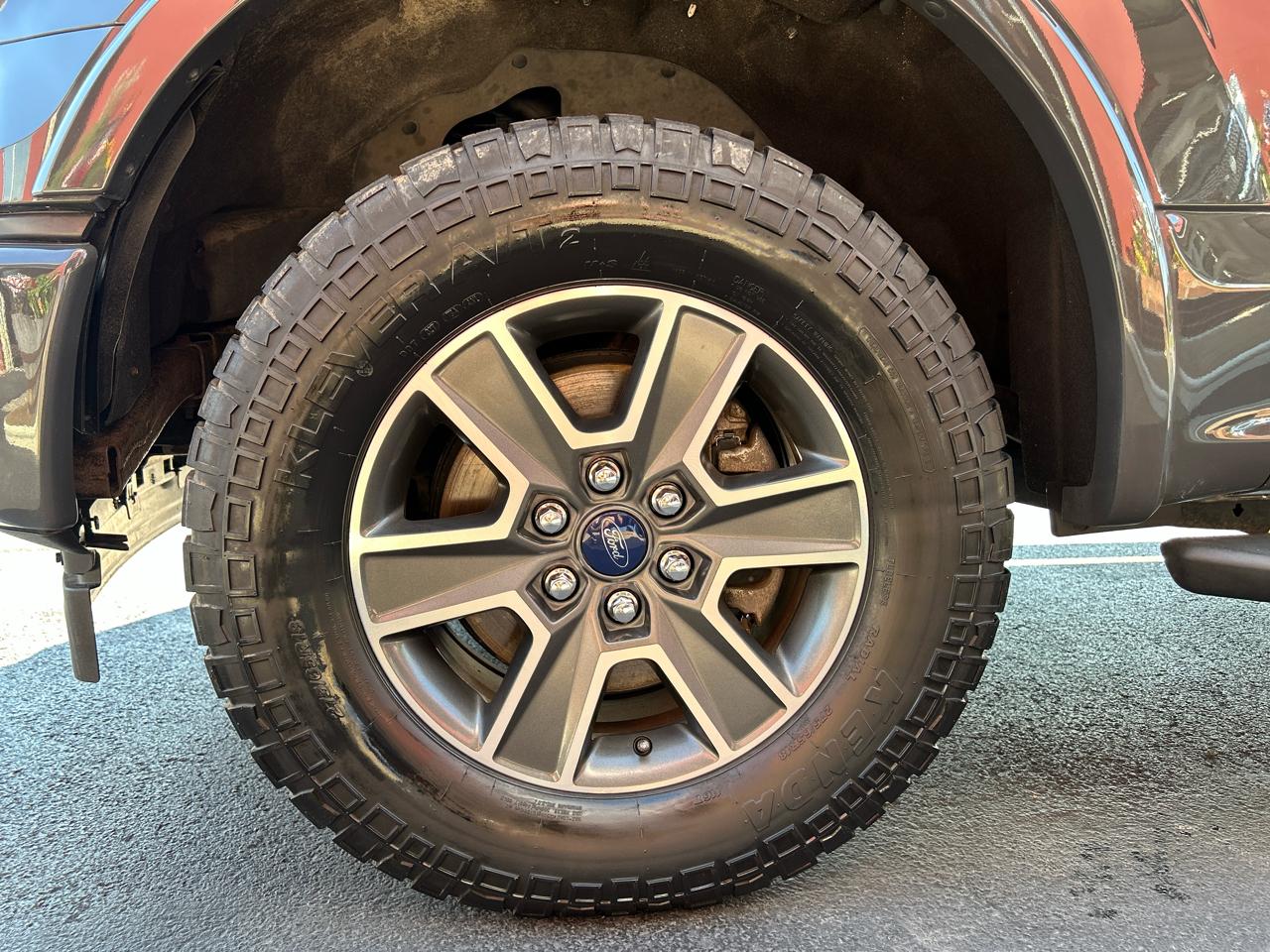 Ford F-150 4WD SuperCab 145" XLT 2017