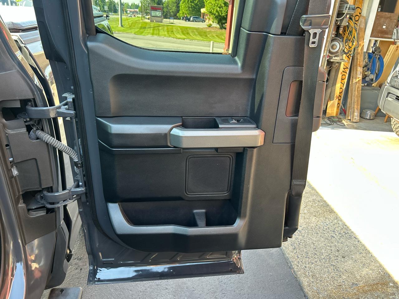 Ford F-150 4WD SuperCab 145" XLT 2017