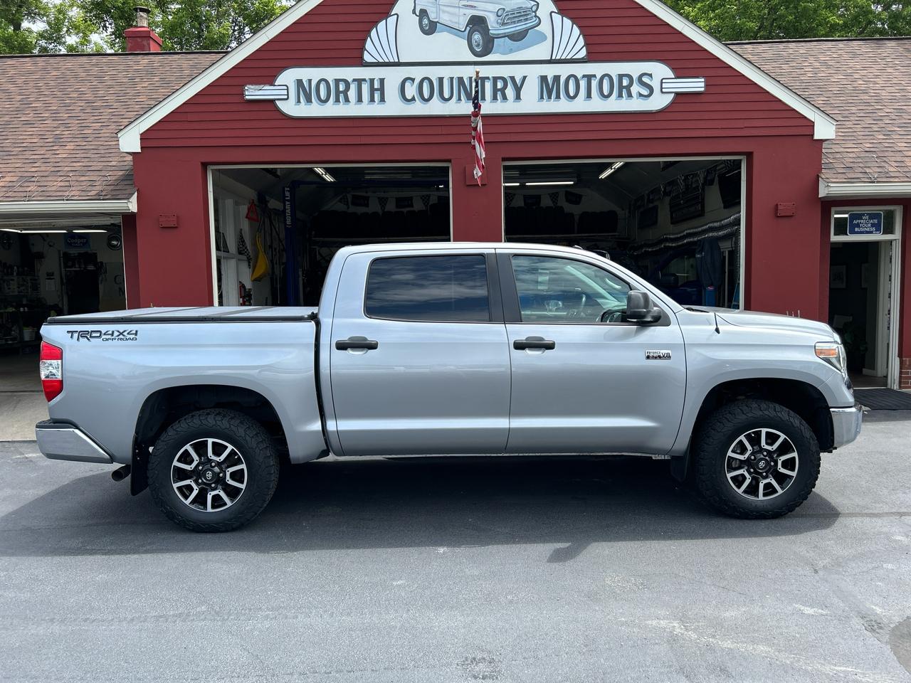 Toyota Tundra 4WD SR5 CrewMax 5.5' Bed 5.7L (Natl) 2018