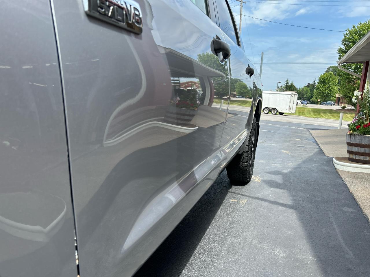 Toyota Tundra 4WD SR5 CrewMax 5.5' Bed 5.7L (Natl) 2018