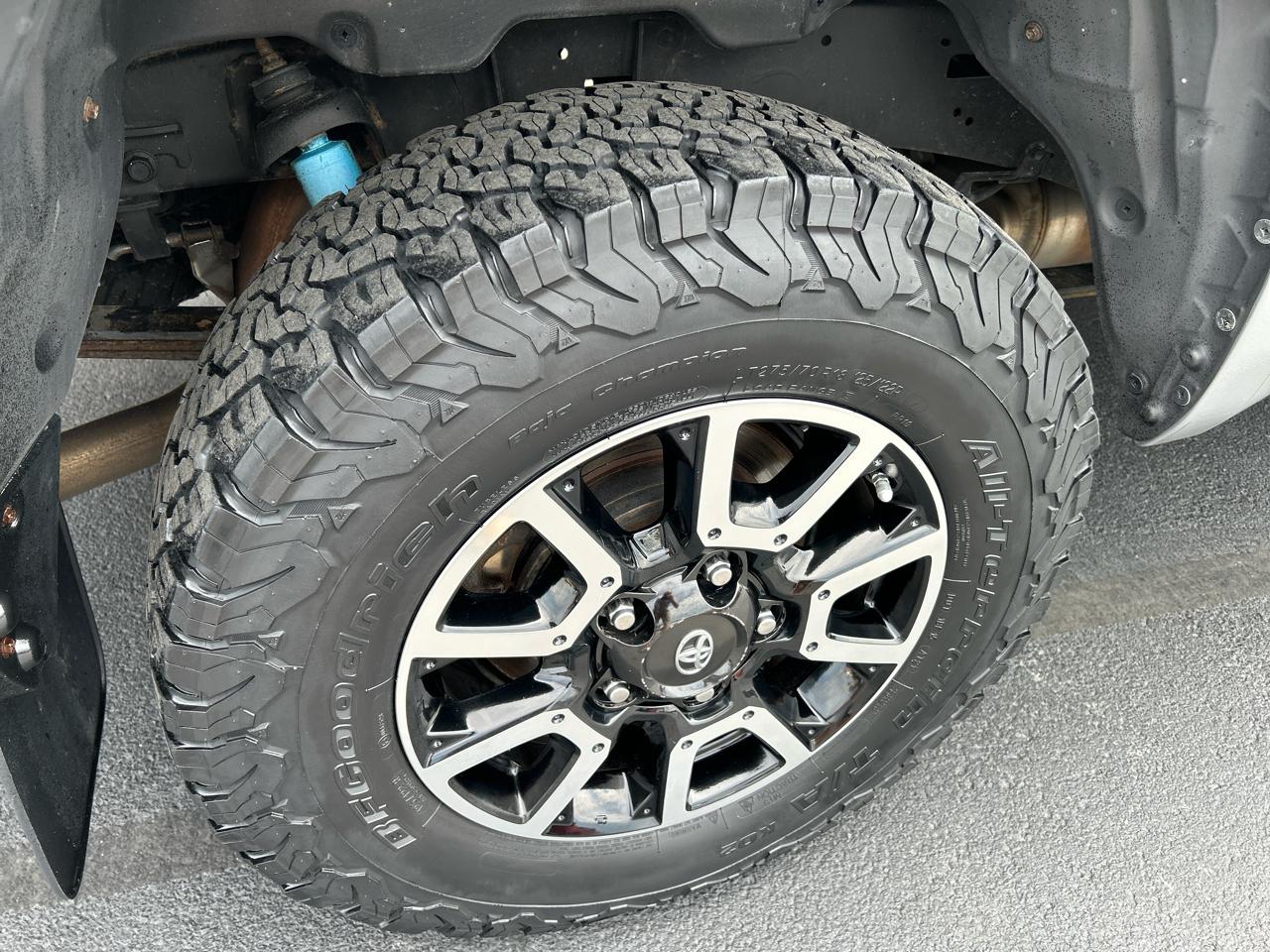 Toyota Tundra 4WD SR5 CrewMax 5.5' Bed 5.7L (Natl) 2018