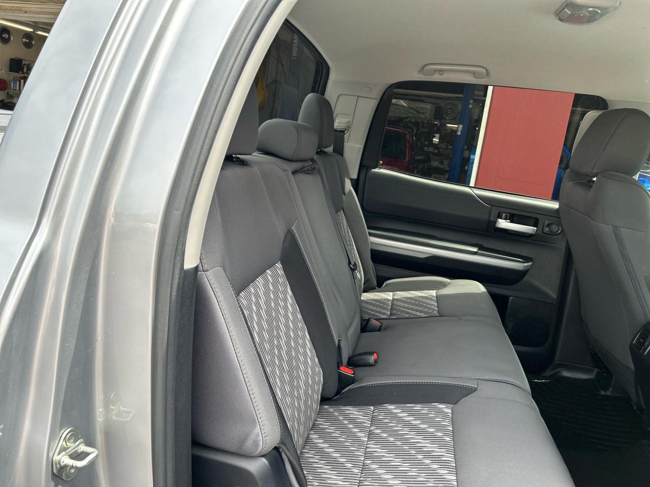 Toyota Tundra 4WD SR5 CrewMax 5.5' Bed 5.7L (Natl) 2018