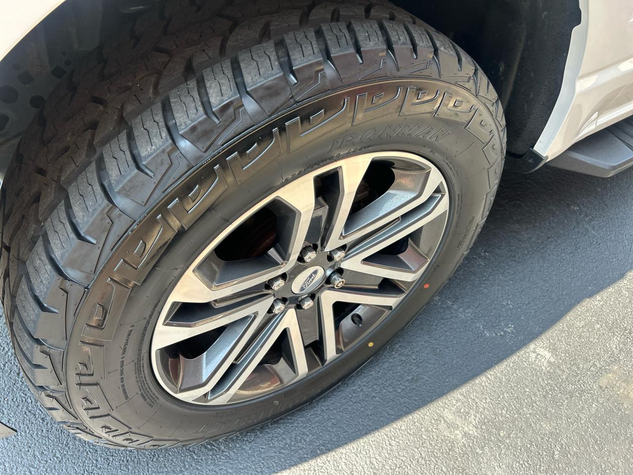 Ford F-150 4WD SuperCrew 145" STX 2021