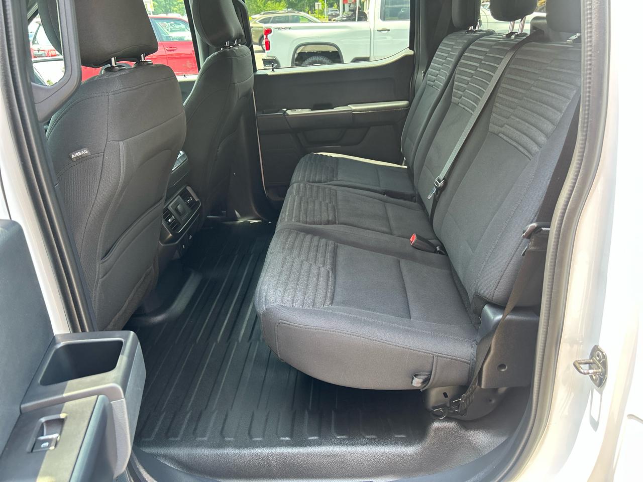 Ford F-150 4WD SuperCrew 145" STX 2021