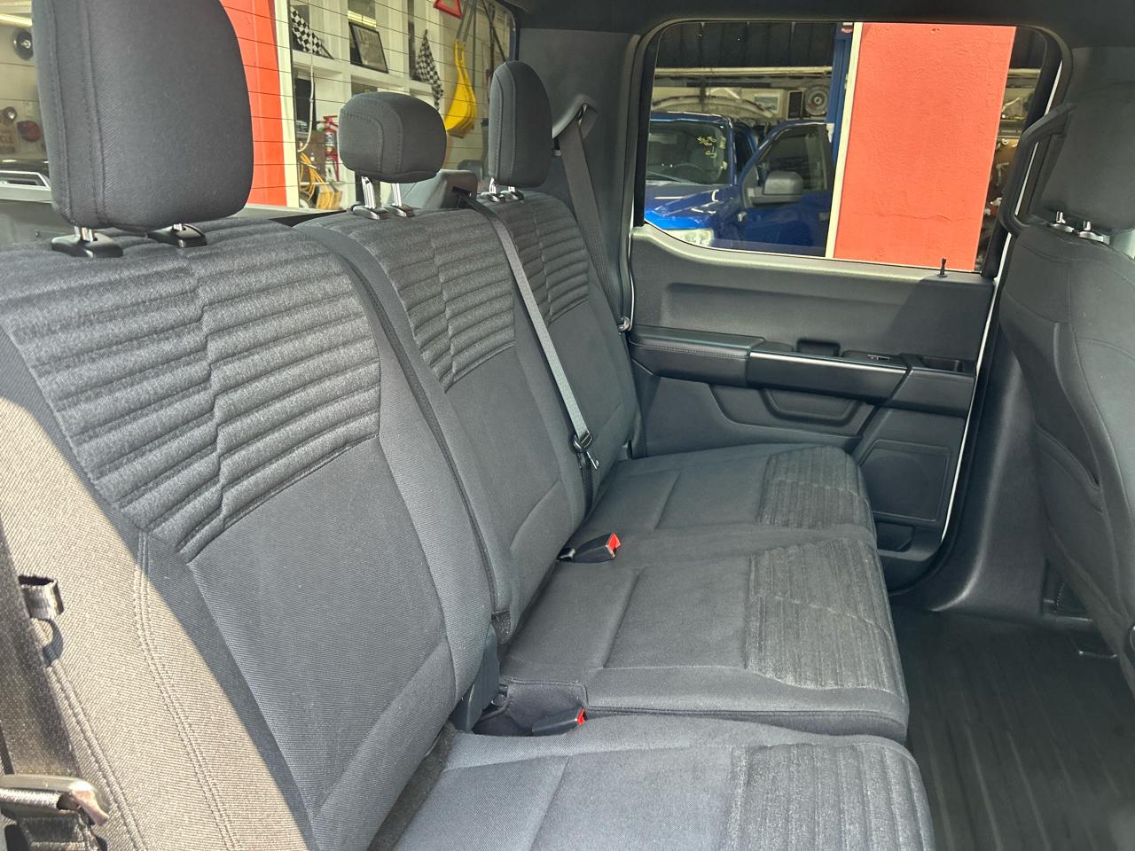 Ford F-150 4WD SuperCrew 145" STX 2021