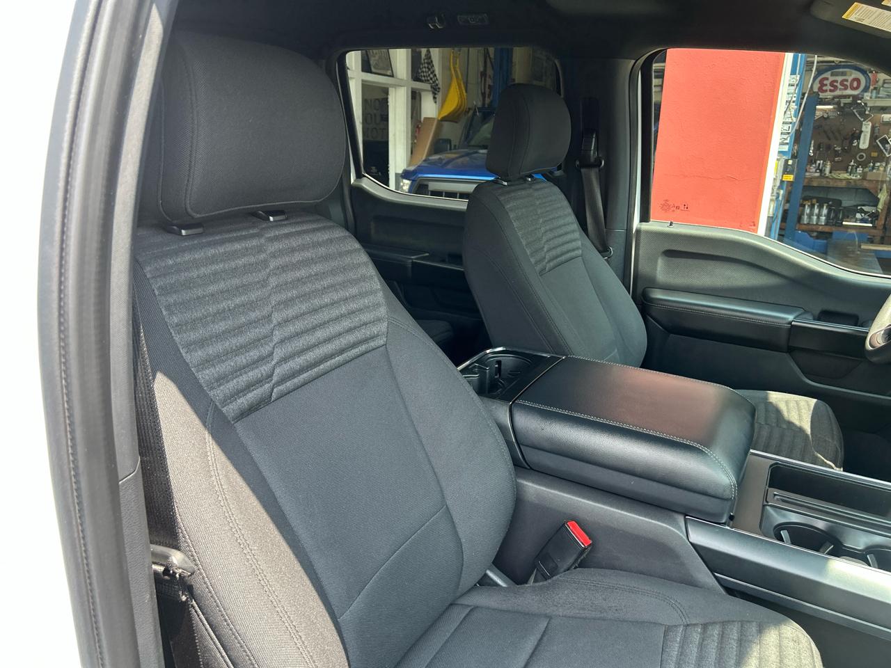 Ford F-150 4WD SuperCrew 145" STX 2021