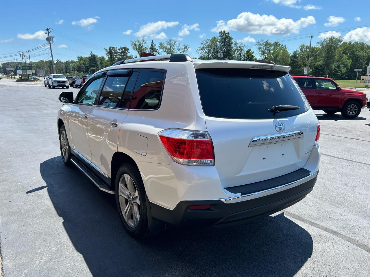 Toyota Highlander 4WD 4dr V6 Limited (Natl) 2013