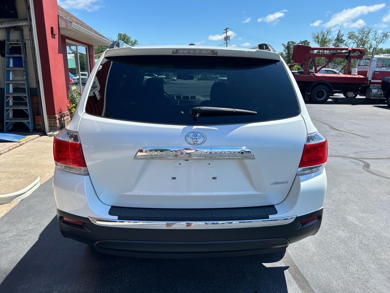 Toyota Highlander 4WD 4dr V6 Limited (Natl) 2013