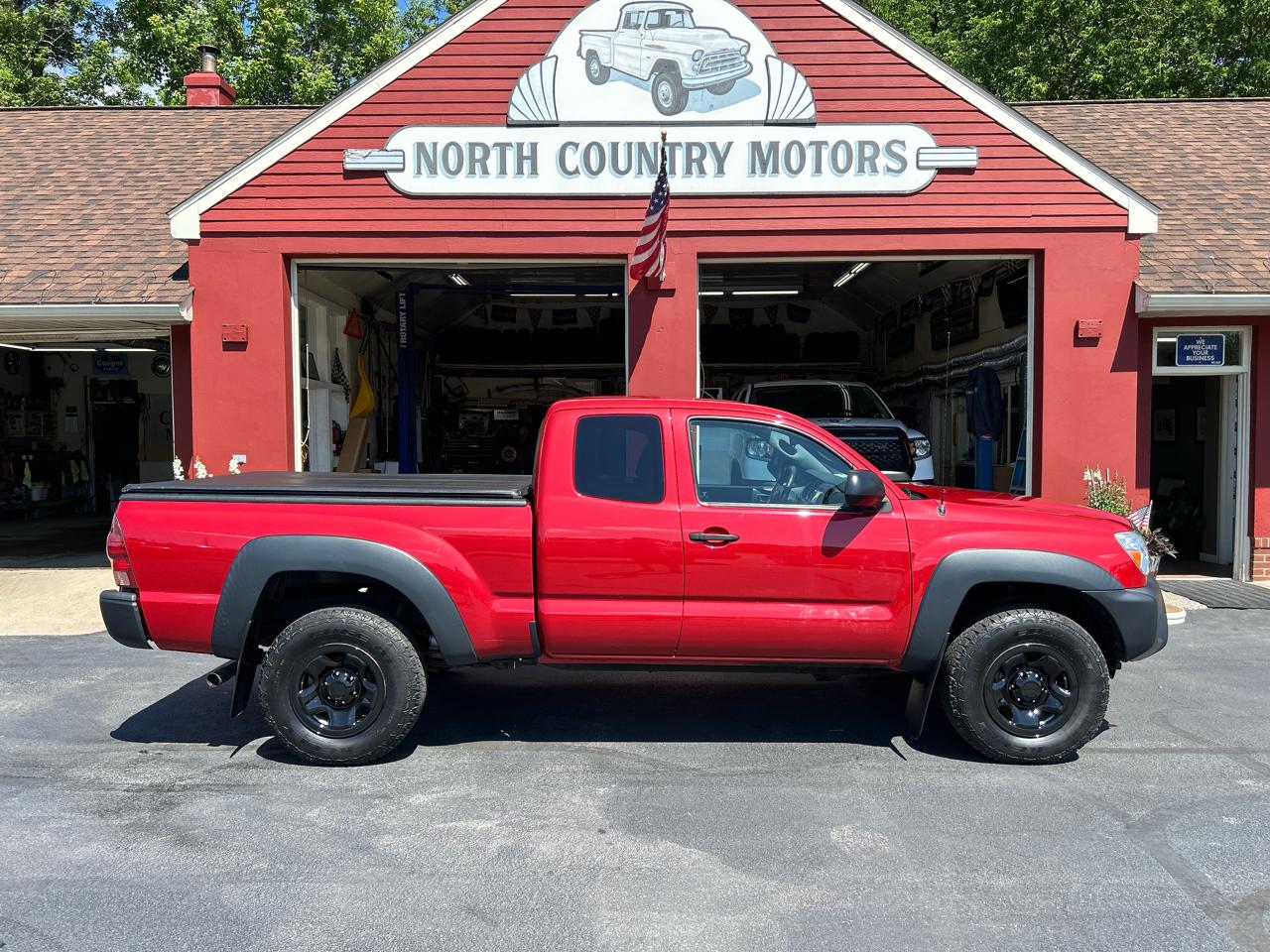 Toyota Tacoma 4WD Access Cab I4 AT (Natl) 2015