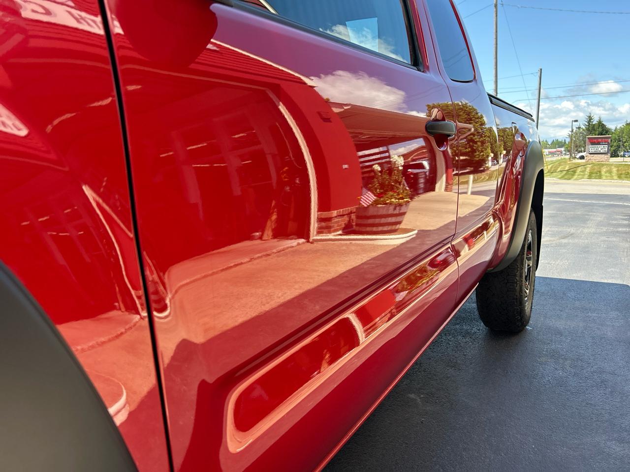 Toyota Tacoma 4WD Access Cab I4 AT (Natl) 2015