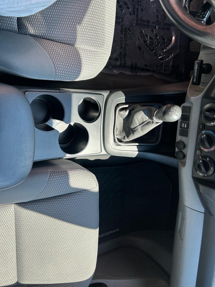 Toyota Tacoma 4WD Access Cab I4 AT (Natl) 2015